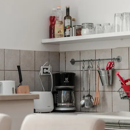 Music House Apartment